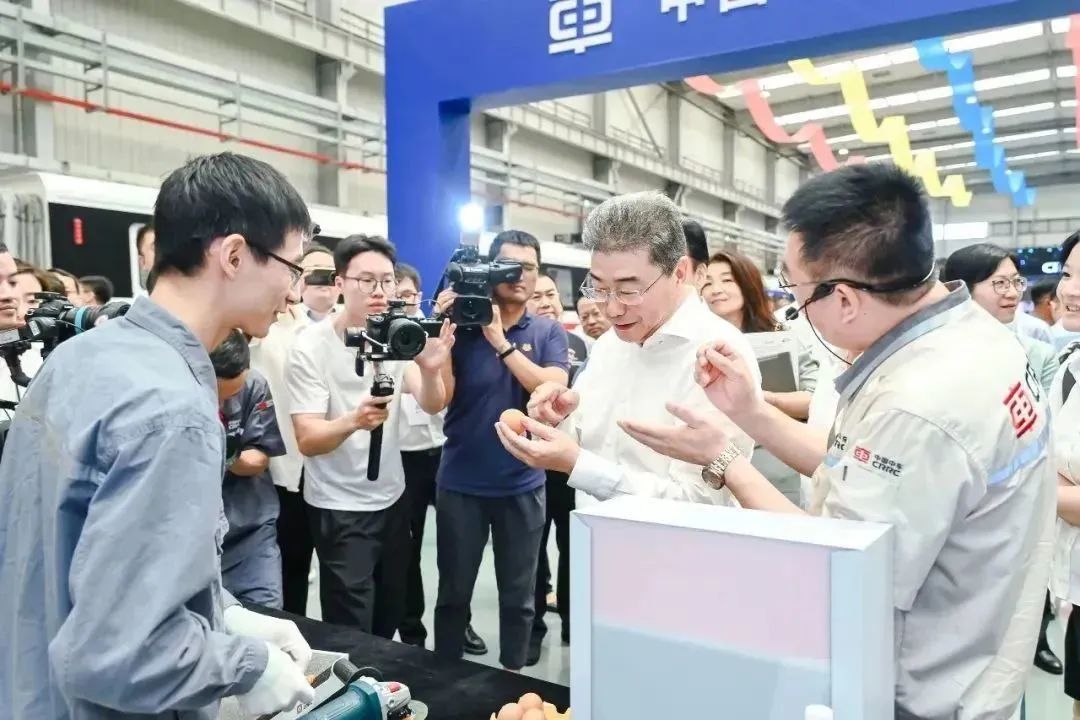 国家轨道交通装备行业产教融合共同体成立大会在中车常铁校举行(图14) 3-230HG13431W9.jpg