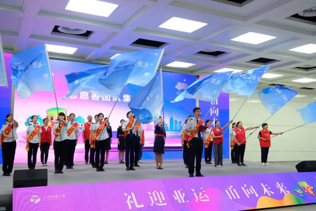礼迎亚运! 宁波轨道交通擦亮志愿服务名片(图1) 3-230913094ZEX.jpg
