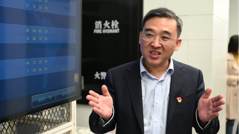 高考放榜如何择校?看看未来列车的"超级大脑"北京交通大学重点实验室!(图3) 3-240626145Q4509.png
