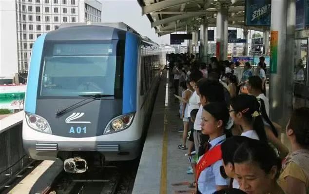 上海电气泰雷兹致敬武汉地铁一号线开通运营20周年(图1) 3-240HZU12aB.jpg