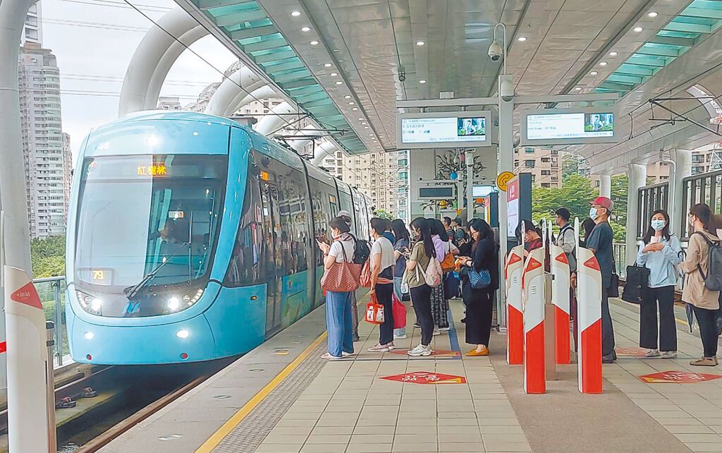台湾近海5.7强震 新北环状线、轻轨一度全线停驶(图1) 3-240Q6114P25K.jpg