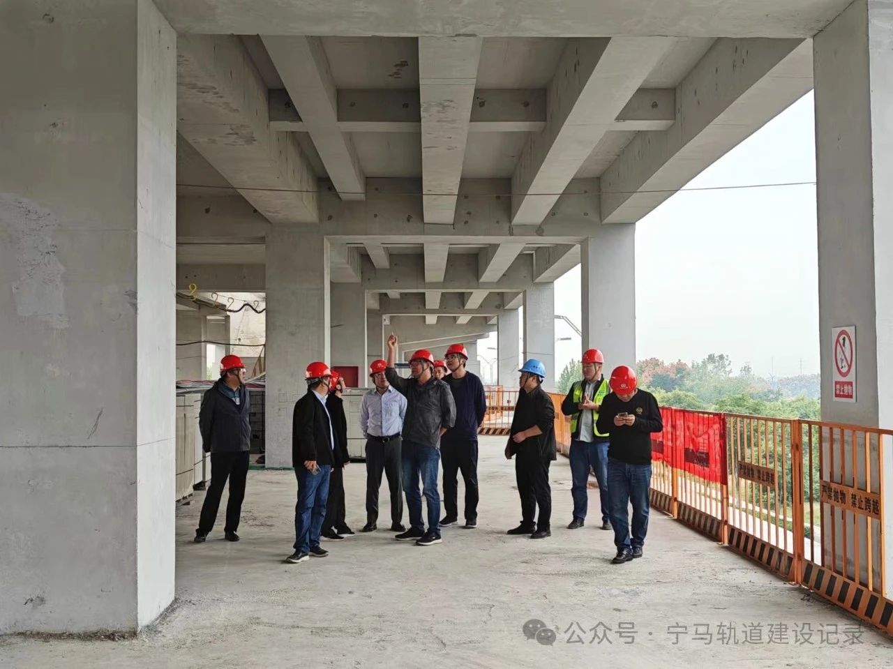 宁马城际铁路(南京段)又一座站点主体土建工程通过联合验收!(图2) 3-2410140T009205.jpg
