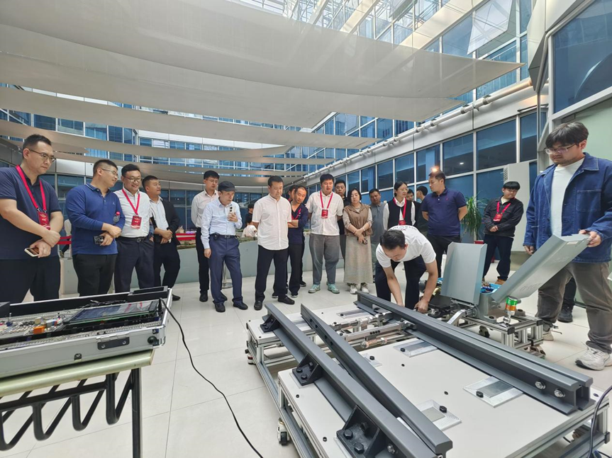 长三角城市轨道交通乘务专业培训研讨会成功举办(图3) 长三角城市轨道交通乘务专业培训研讨会成功举办(图3)