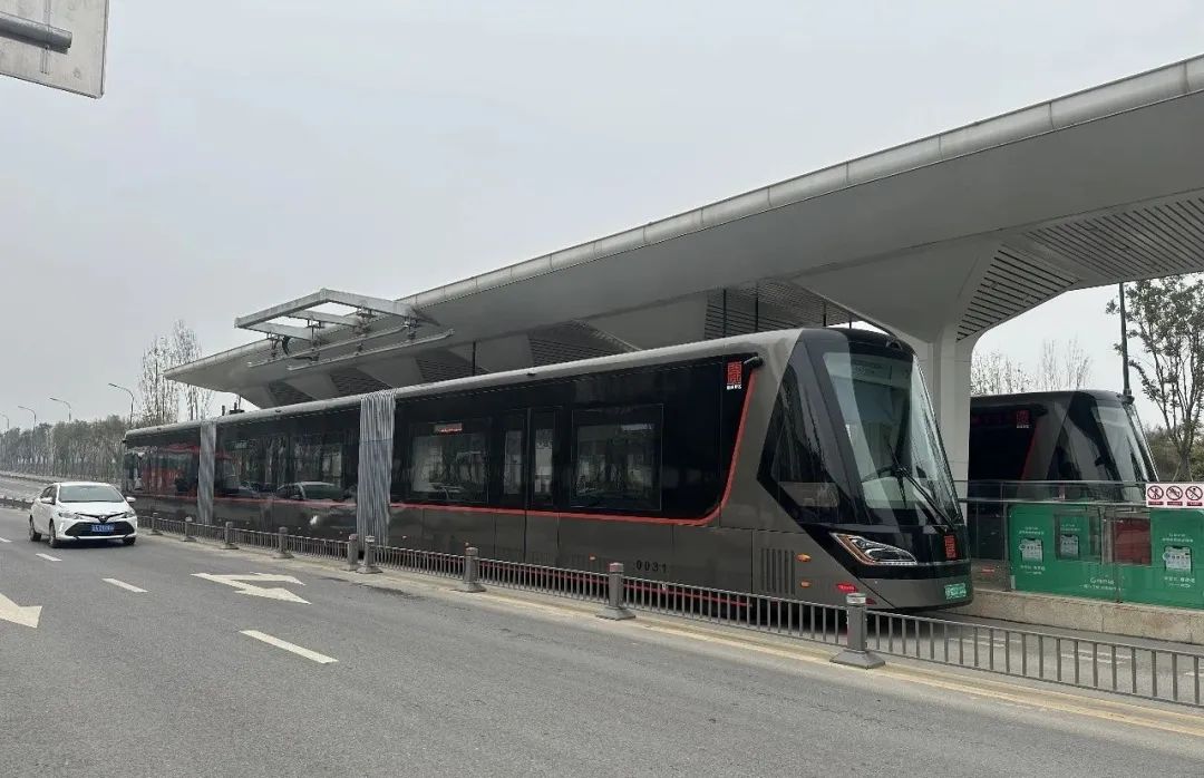全国400列低运量轨交车辆进入大修期,若无经费来源存在停运风险(图1) 3-2412040TJT94.jpeg