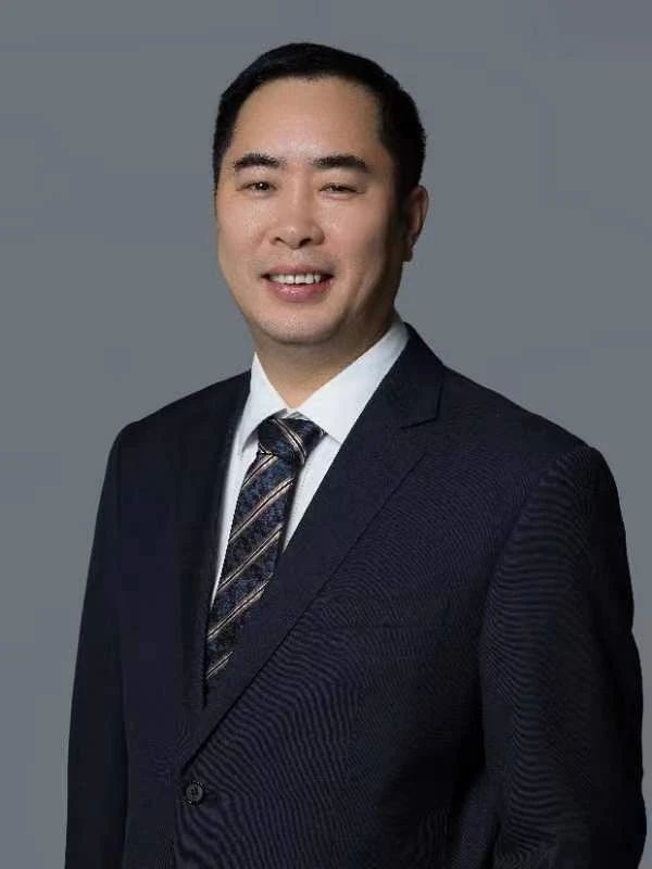 中车两家公司董事长调整~(图1) 3-2412100S621c0.jpg