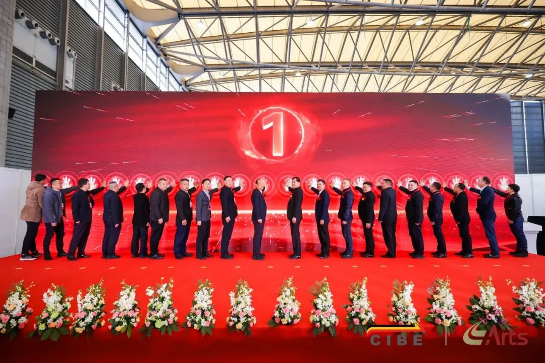 2024公共交通博览会盛大启幕 双展联动引领行业未来(图2) 2024公共交通博览会盛大启幕 双展联动引领行业未来(图2)
