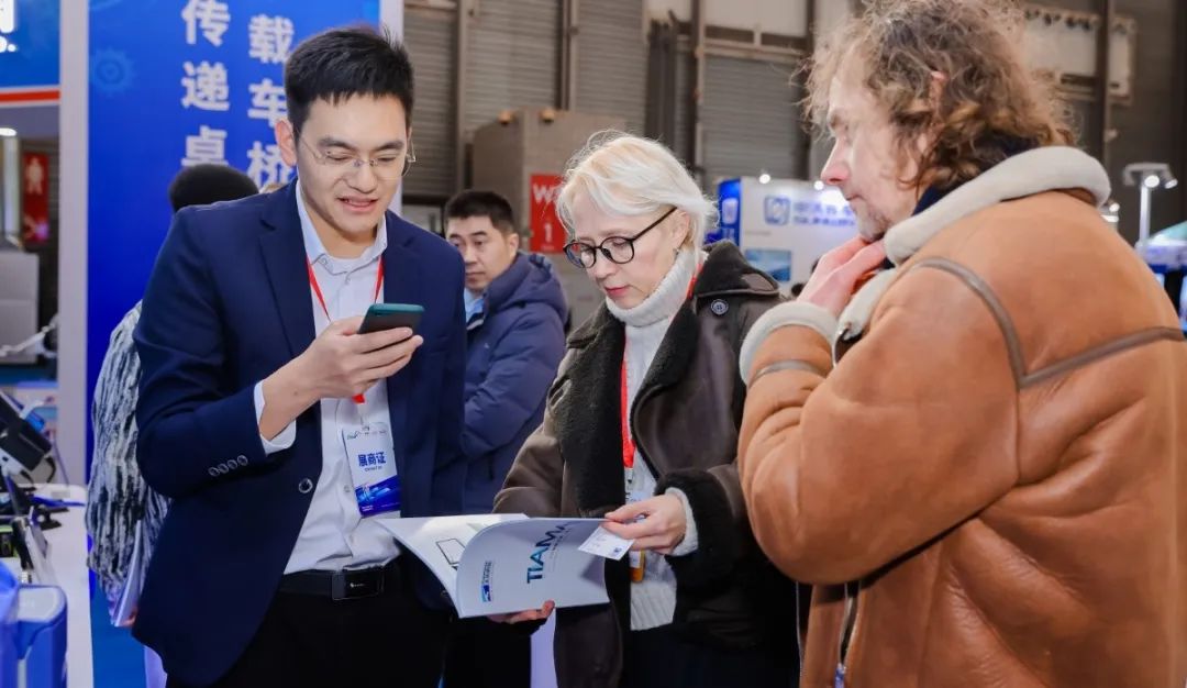 2025ARTS公海彩船官方网站
:AI时代来场不一样的展会!(图1) 2025ARTS公海彩船官方网站
:AI时代来场不一样的展会!(图1)