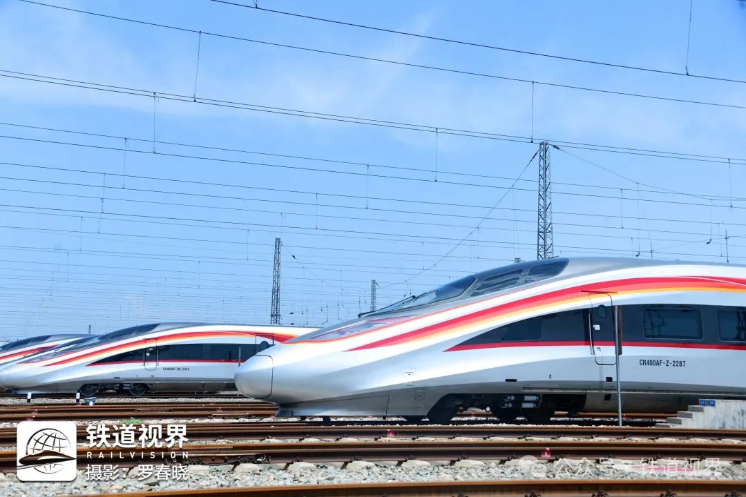 4357.875标准组!中国铁路配属动车组统计~(图1) 3-25022FS355458.jpg