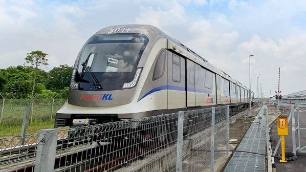 吉隆坡 LRT3 地铁线路即将完工 9月开通(图1) 吉隆坡 LRT3 地铁线路即将完工 9月开通(图1)