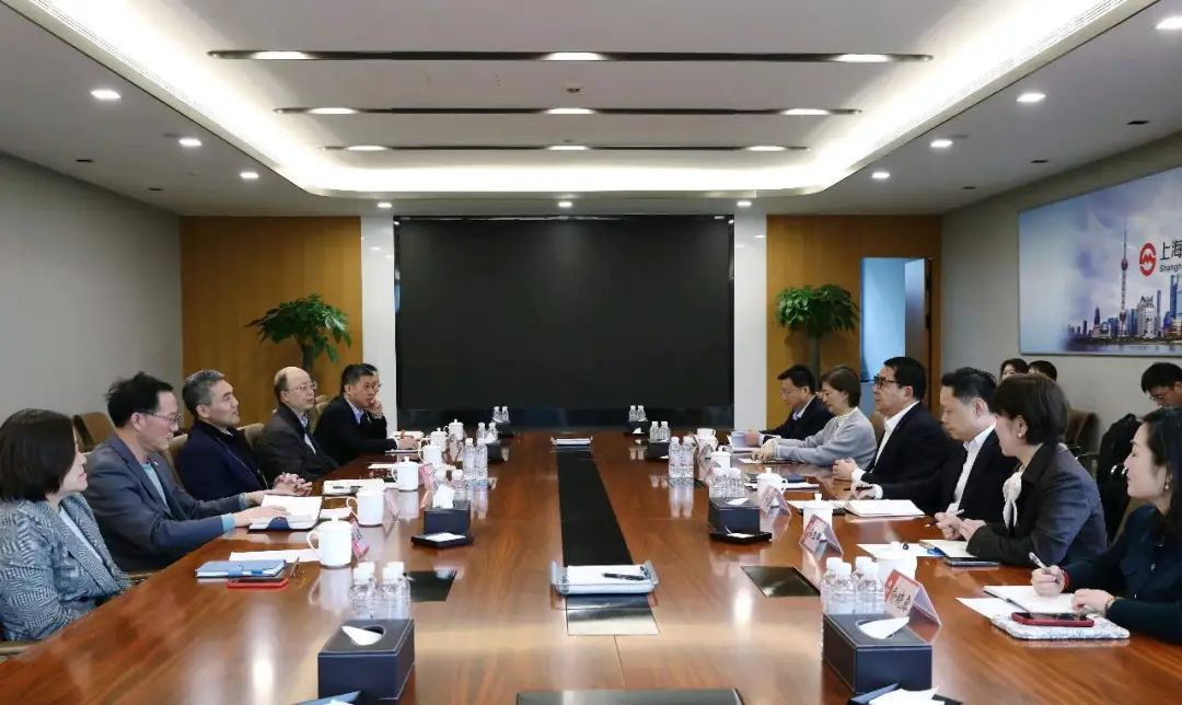 毕湘利接待中国建设银行上海市分行党委书记、行长刘军(图1) 3-250304151Q4U4.jpg