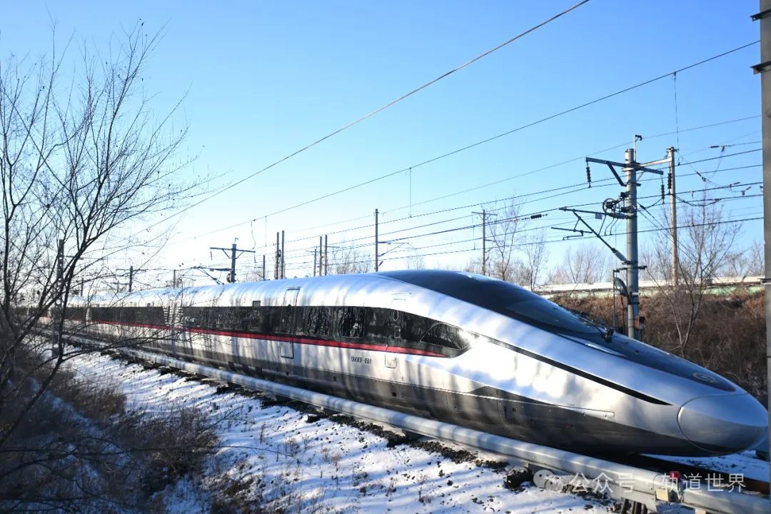 CR450动车组将在渝厦高铁重庆段进行高速试验(图2) 3-25040PU1041F.jpg