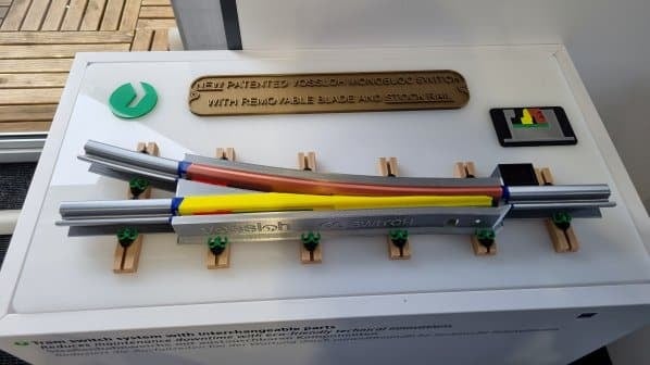 Vossloh在印度展示其轻轨道岔专利(图1) Vossloh在印度展示其轻轨道岔专利(图1)