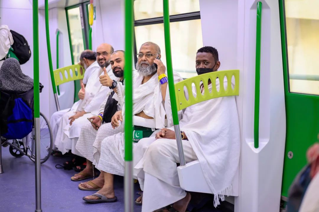 The 2024 Hajj operation of the Mecca Light Rail in Saudi Arabia, undertaken by China Railway Constru(图2) The 2024 Hajj operation of the Mecca Light Rail in Saudi Arabia, undertaken by China Railway Constru(图2)