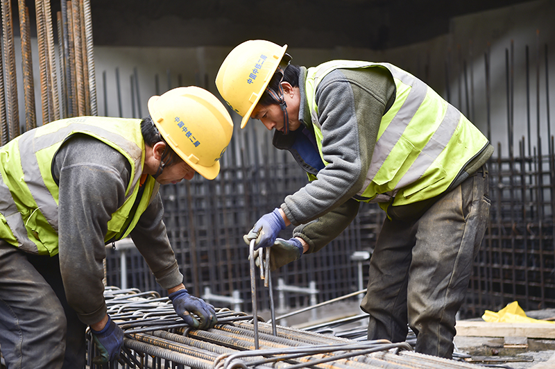 重庆轨道交通15号线一期工程加紧施工(图5)