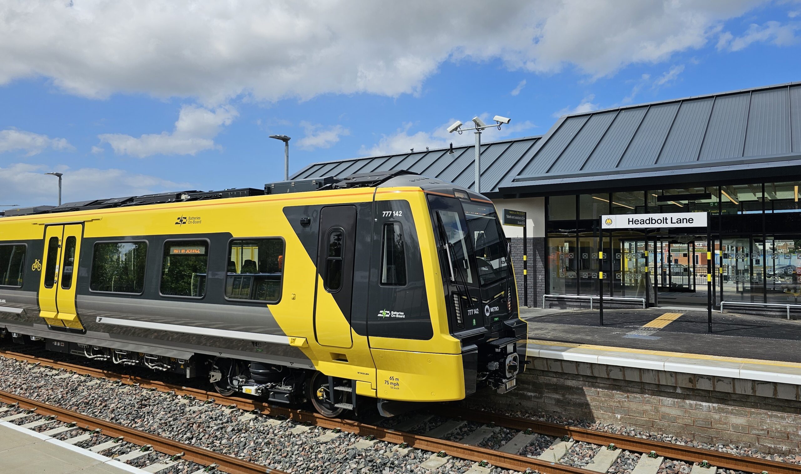 3-23100Q61111B8.jpg