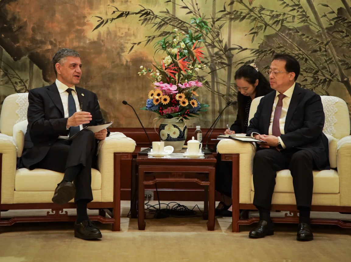 布宜诺斯艾利斯市市长访沪:共创可持续城市未来+考察中车上海公司 推进B线地铁项目(图1) 微信图片_20251017143226_104_87.png